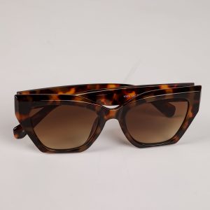 Sleek Living Tortoise Cat Eye Sunglasses